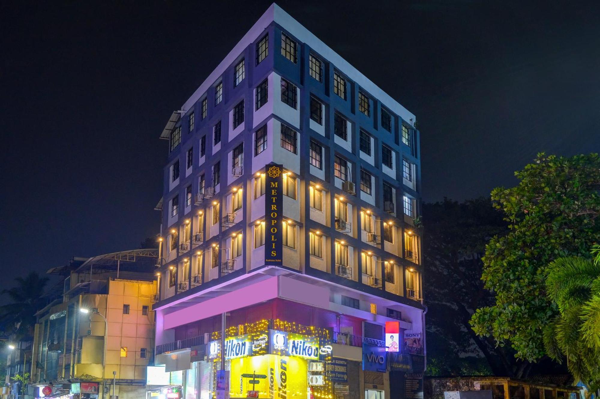 Metropolis Business Hotel Панаджи Экстерьер фото