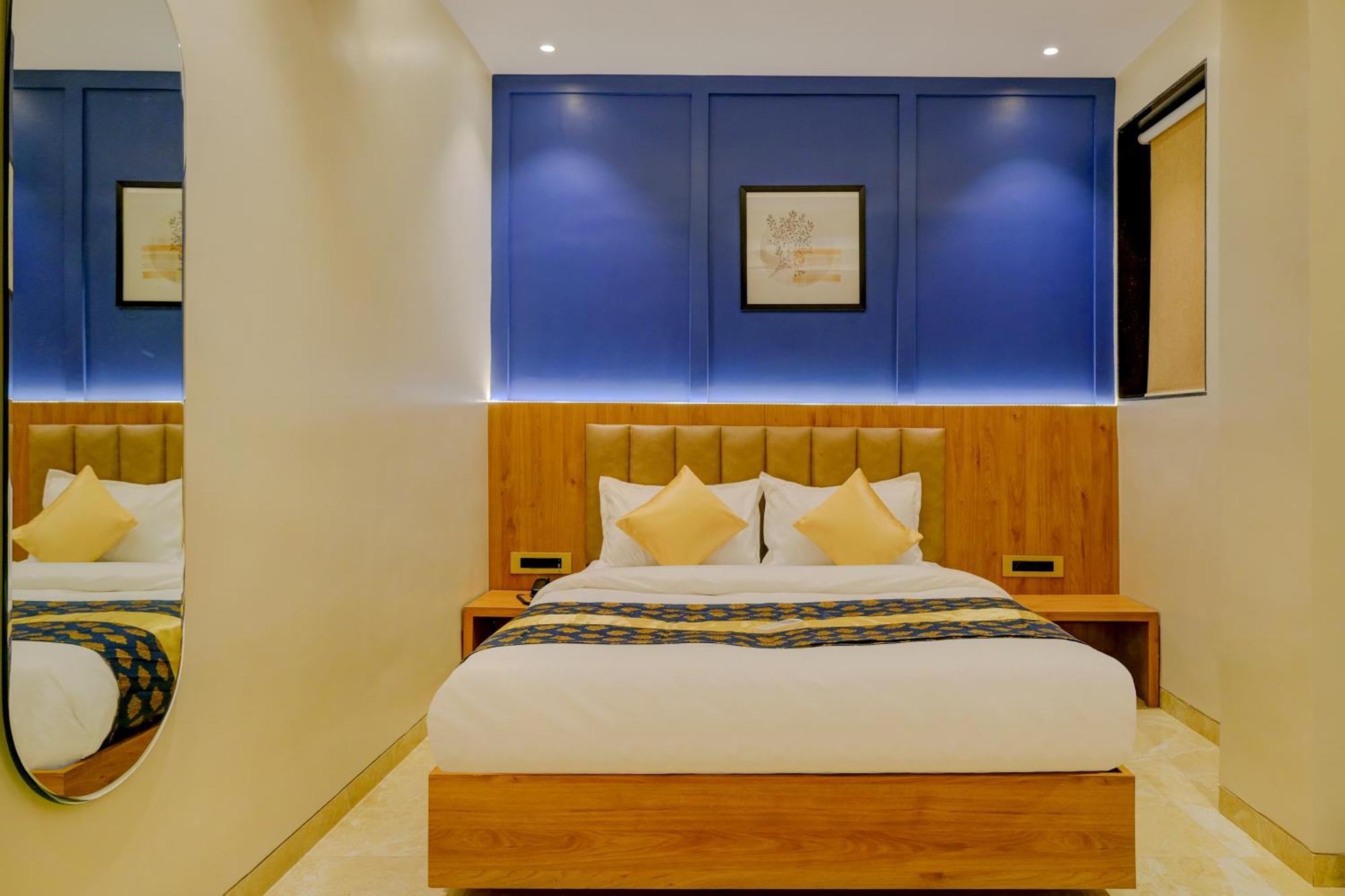 Metropolis Business Hotel Панаджи Экстерьер фото